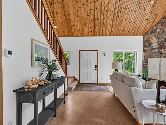4th image of 37618 Sugar Maple Ln