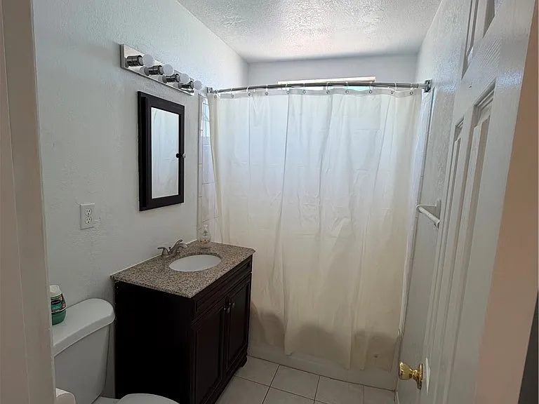 322 Maxine Ave #1 — Photo 8