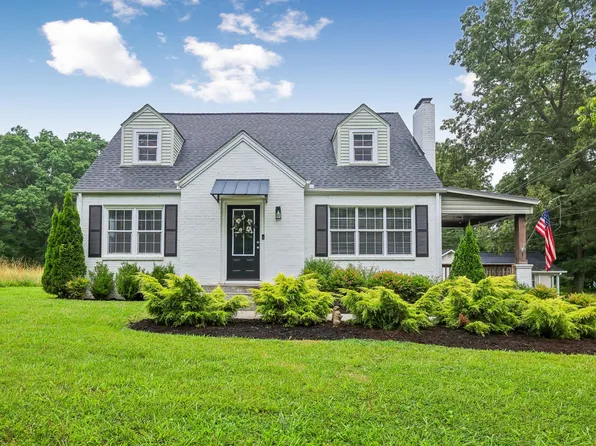 810 W Lincoln St, Tullahoma, TN 37388