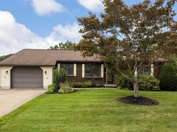 544 W 57th St, Erie, PA 16509