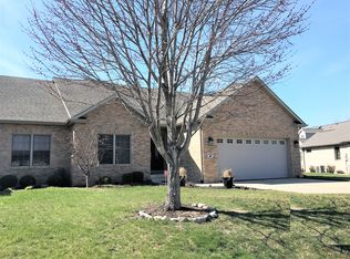 2405 Interlacken Dr, Springfield, IL 62704