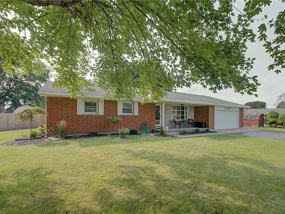 4th image of 3478 Arcanum Bears Mill Rd