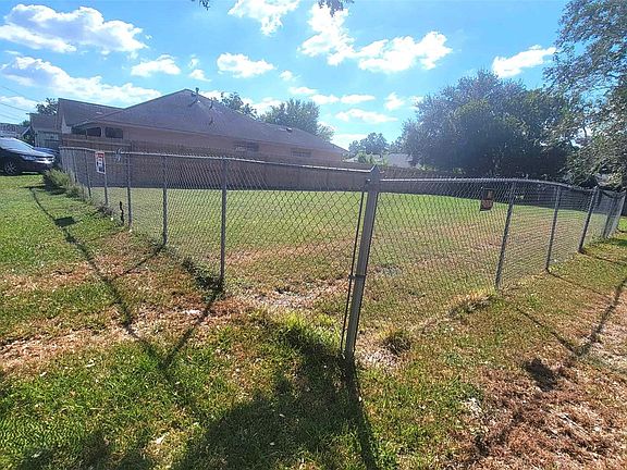 4th image of 0 Shaver St