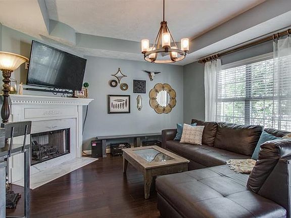 2nd image of 2511 Riverstone Dr