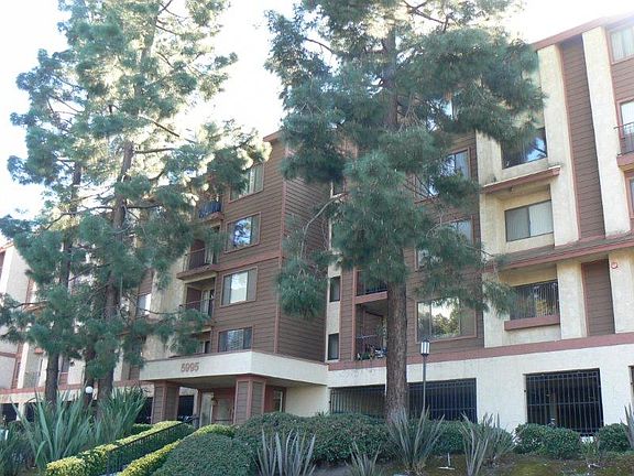3rd image of 5980 Dandridge Ln Unit 236