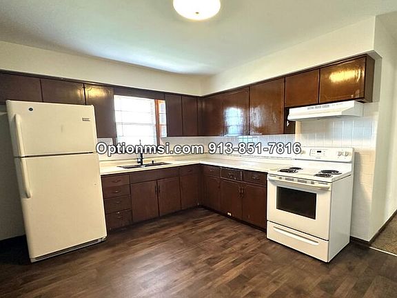5th image of 1007 Locust St #104
