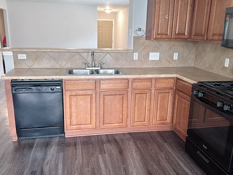 3302 Etheredge Dr — Photo 10