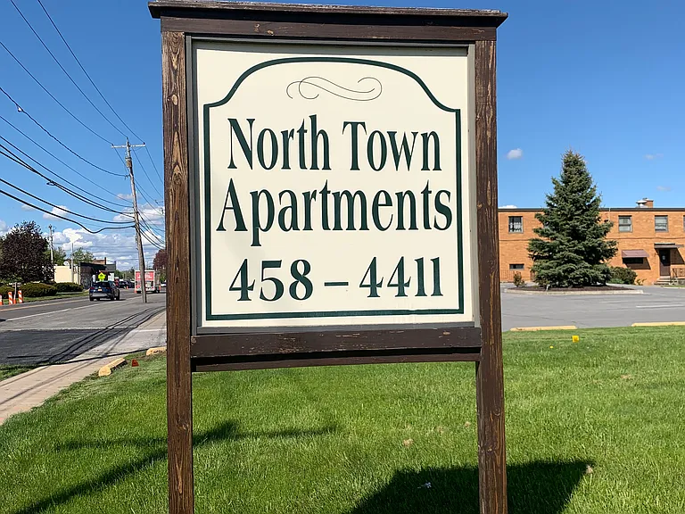 415 S Main St #13 — Photo 13