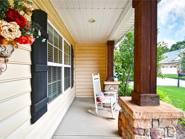 47 Hillsborough Dr, Anderson, SC 29621