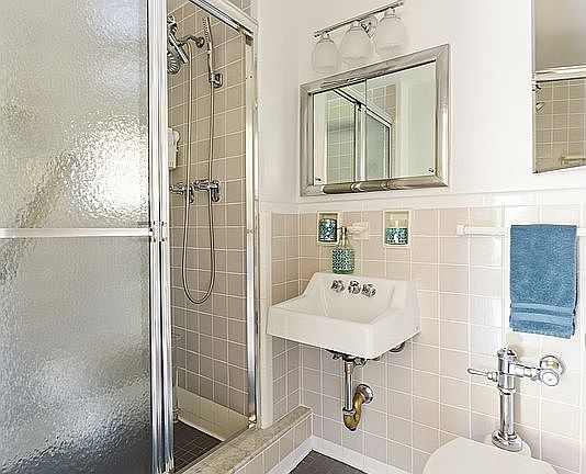 5th image of 10 Plaza St E APT 3J