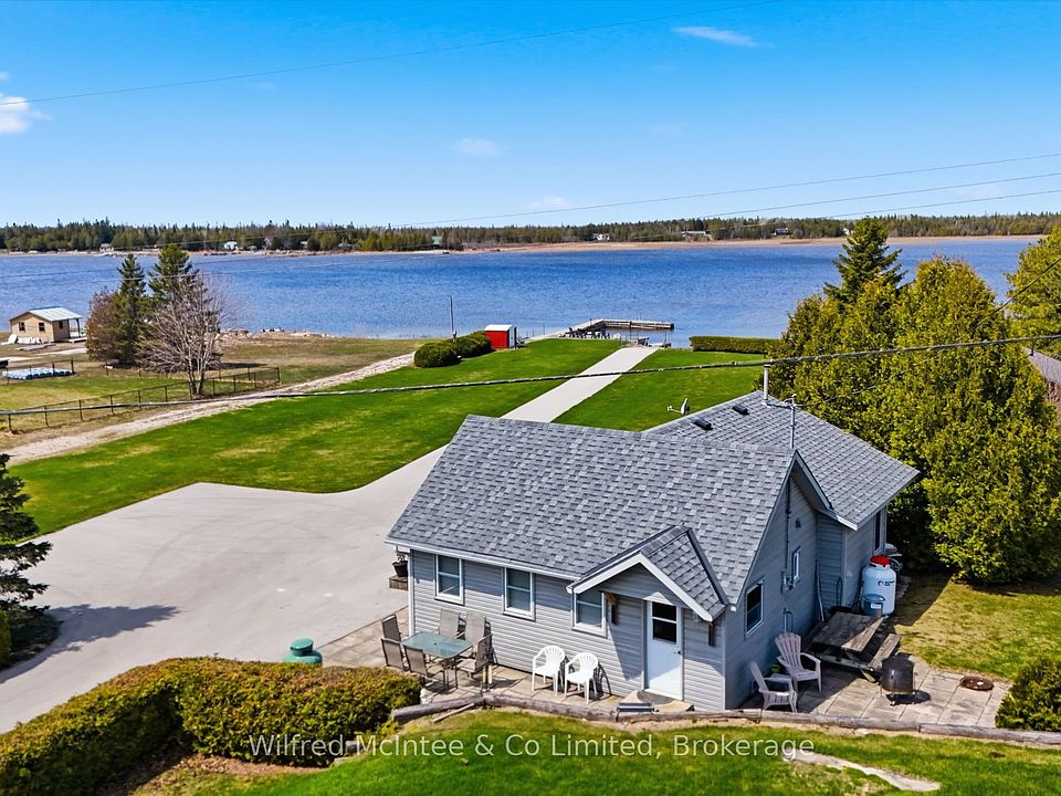 1st image of 834 Pike Bay Rd