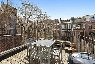 Rented by Nest Seekers International