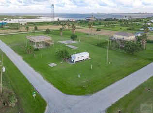 1922 Front Ave, Port Bolivar, TX 77650