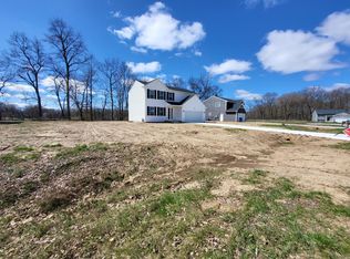 17863 Bluff Dr, Three Rivers, MI 49093