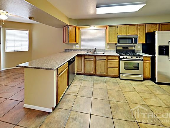 5th image of 1633 Olive Palm Cir