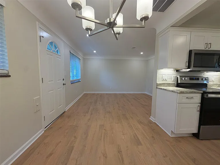 3875 Devon Rd #9 — Photo 13