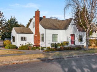 228 Cherry St, Blaine, WA 98230