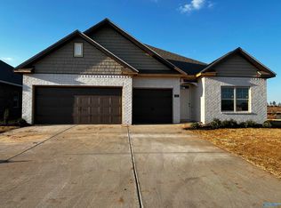 317 Mistfield St, Huntsville, AL 35811
