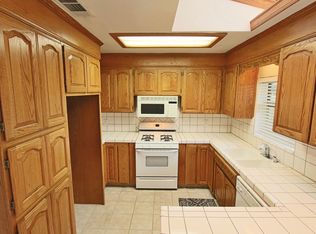 1208 Wellesley Ave, Modesto, CA 95350