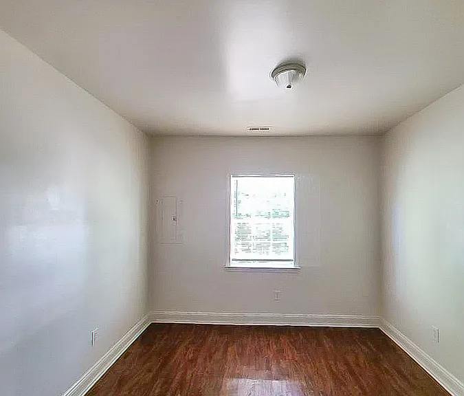 144 Spring St — Photo 14