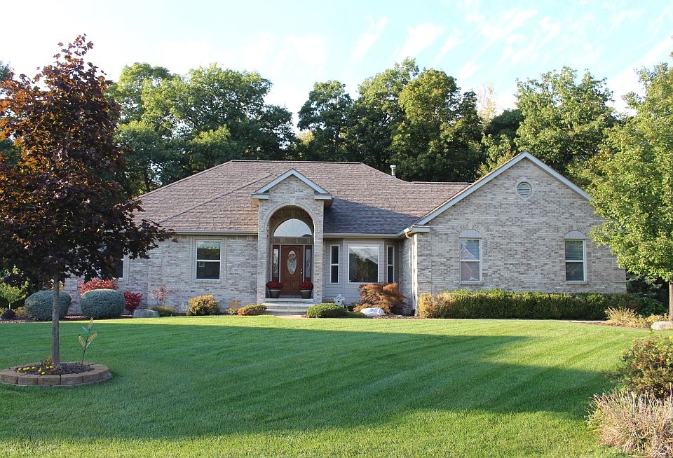 1st image of 59830 Mulberry Ln