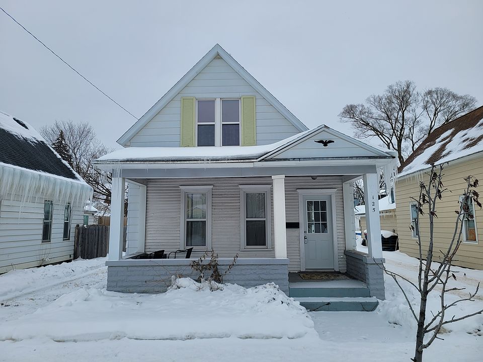 1st image of 125 E 15th St