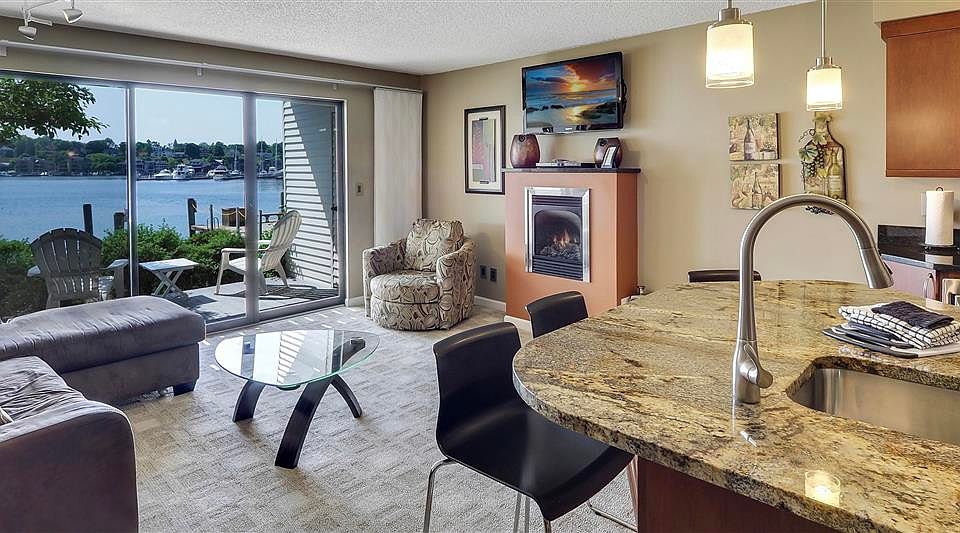 100 Michigan Ave Charlevoix, MI, 49720 Apartments for Rent Zillow