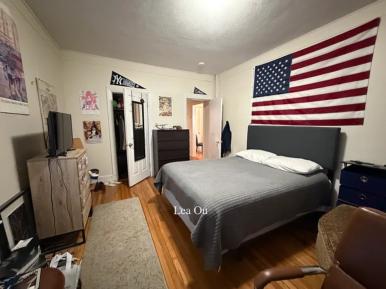 130 Englewood Ave #6 — Photo 5