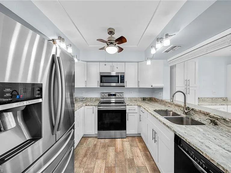 28260 Pine Haven Way #84 — Photo 8