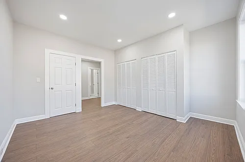 117 Collins Ave S Photo 1