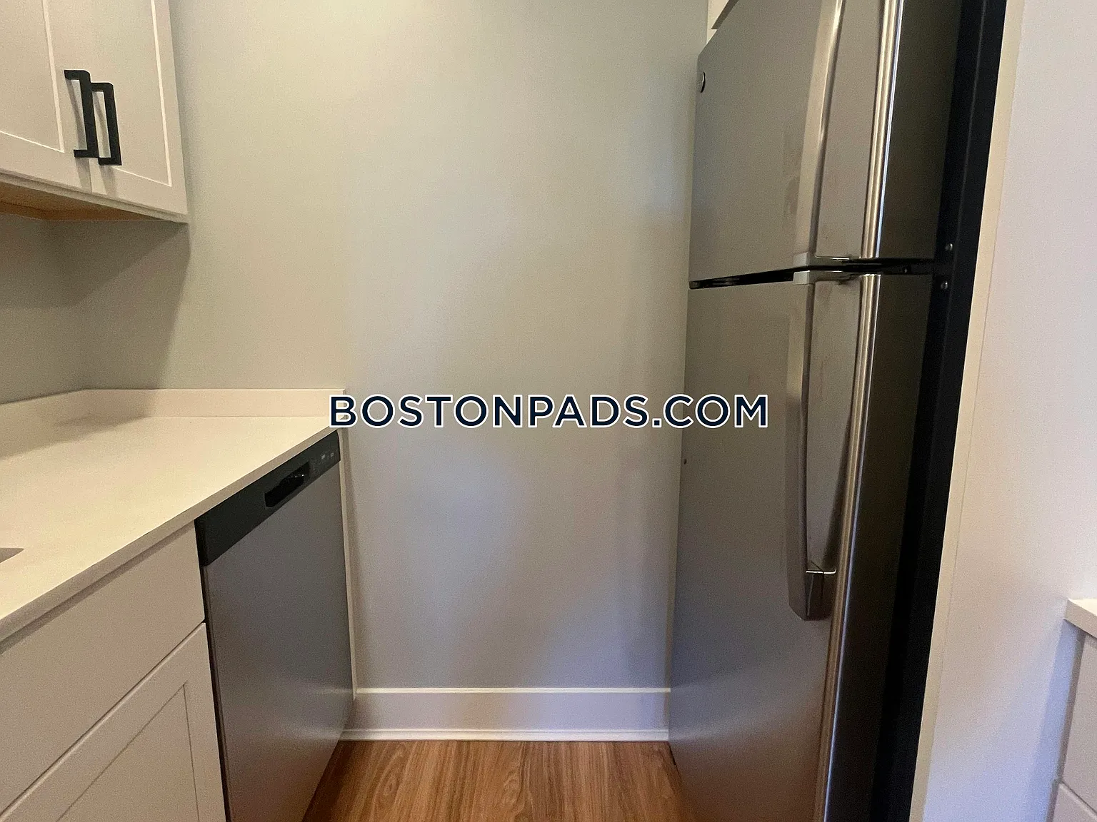 132 Sherman St — Photo 3