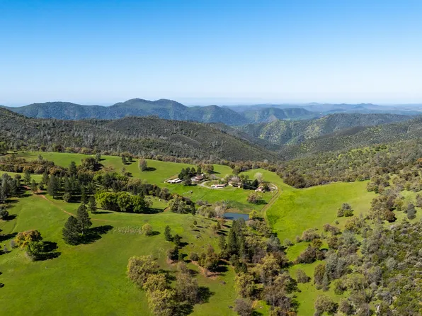 16554 Corcoran Gray Rd, Groveland, CA 95321