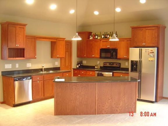 4th image of 319 202nd St