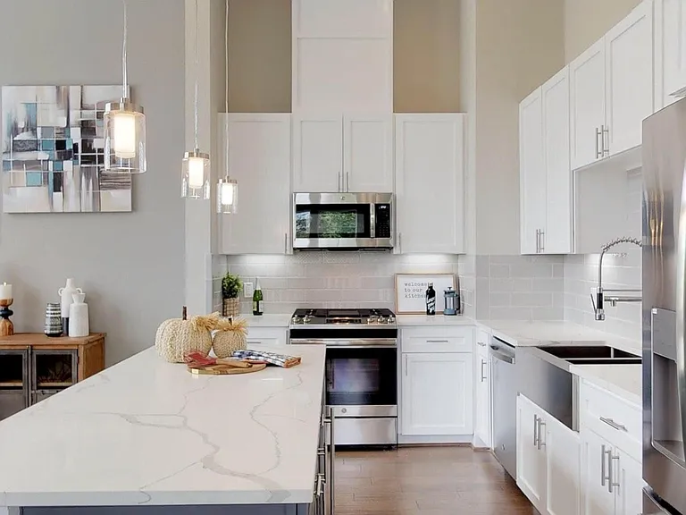 7704 Nasser Ln — Photo 22