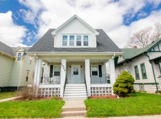 1022 Hayes Ave, Racine, WI 53405