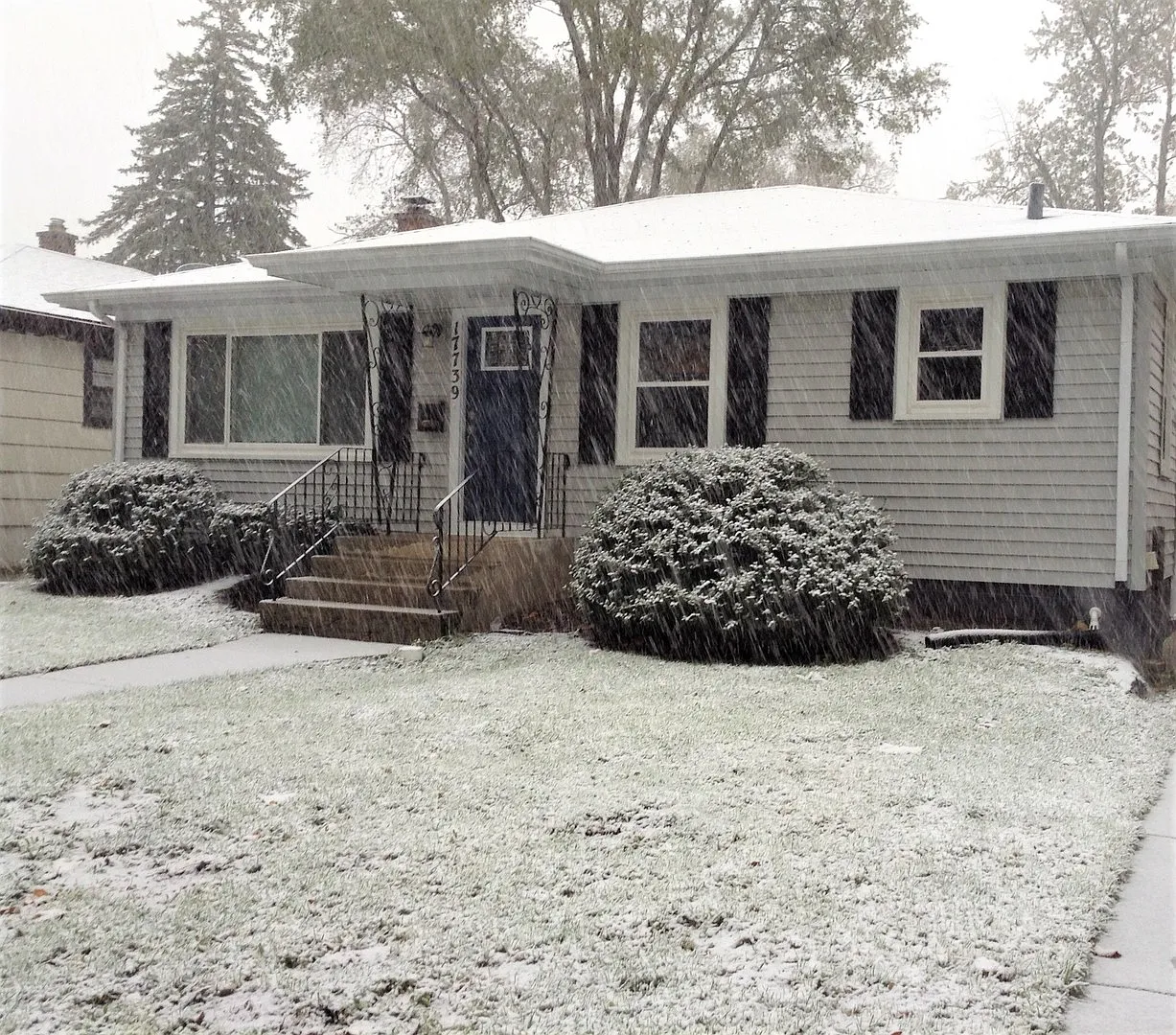17739 Wentworth Ave photo 1