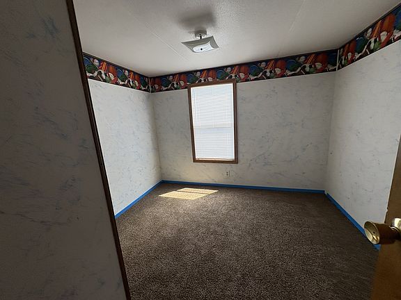 3rd image of 11236 Concord Ln #417