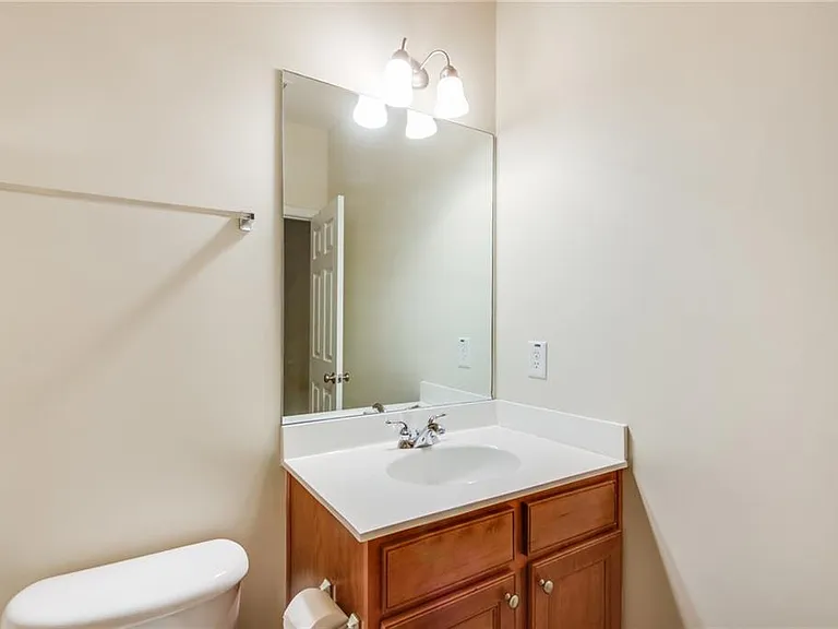 2776 Loftview Sq — Photo 31