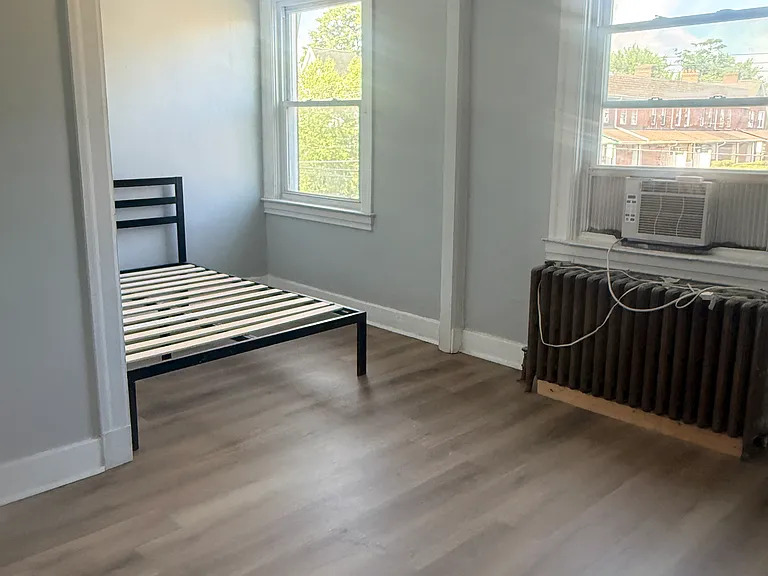 3258 Dawson St — Photo 12