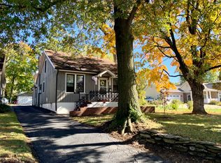 532 S Ballas Rd, Saint Louis, MO 63122