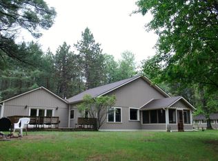1760 Bailey Ln, Grayling, MI 49738