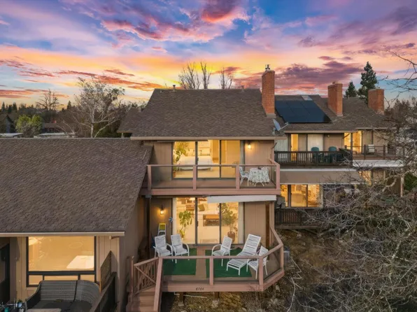 8764 Bluff Ln, Fair Oaks, CA 95628