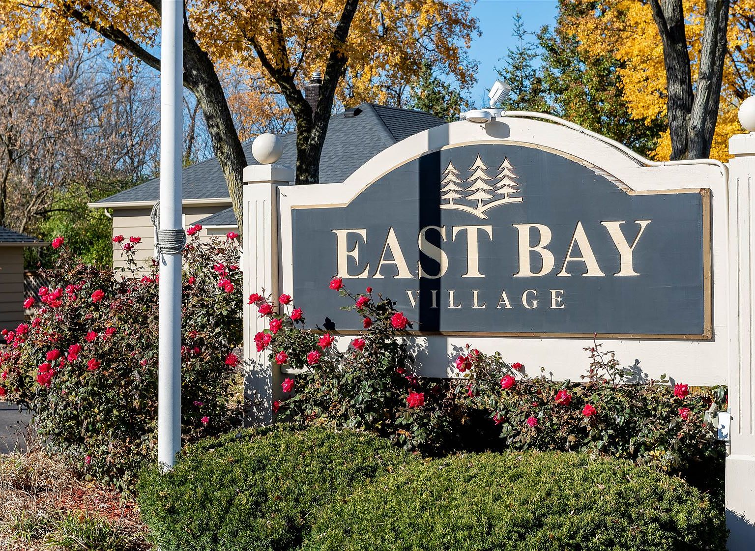 915 N York Dr, Essexville, MI 48732 Zillow