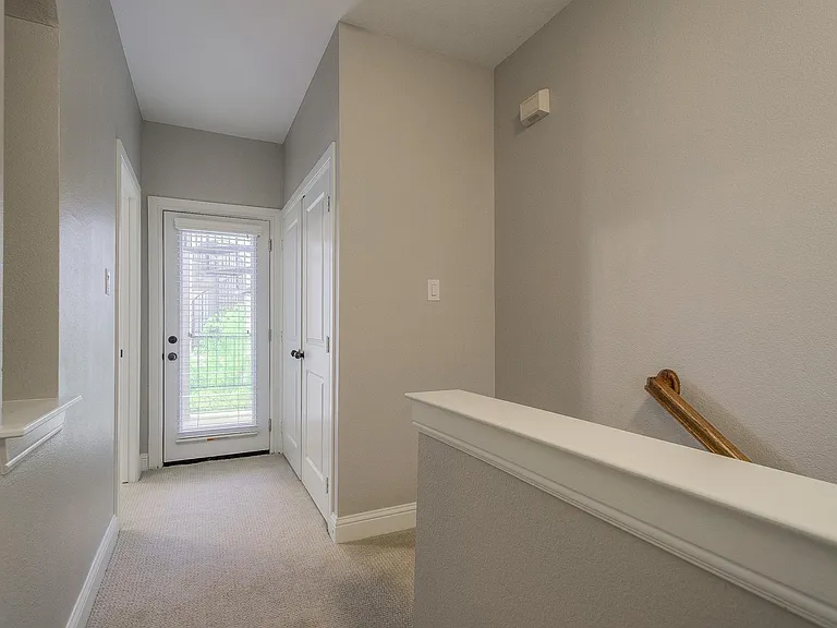 3118 Carmel St — Photo 23
