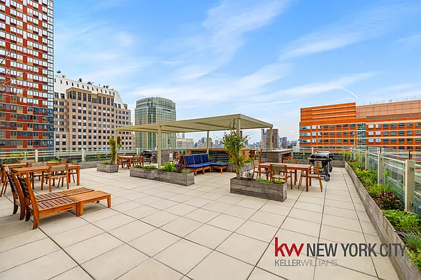 Rented by Keller Williams NYC | media 9