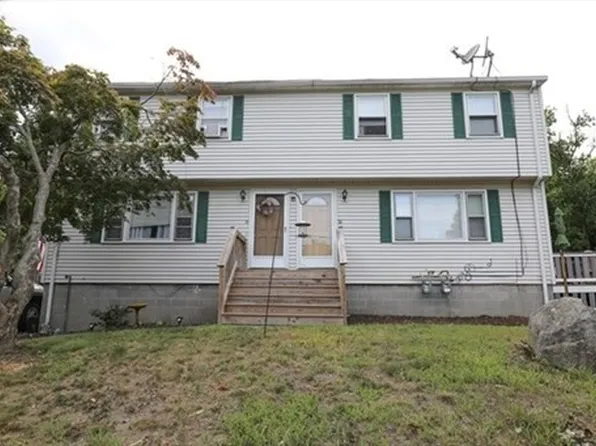 34 Neofotistos Cir, Dracut, MA 01826