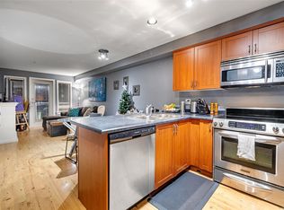 663 Goldstream Ave #315, Langford, BC V9B2W9