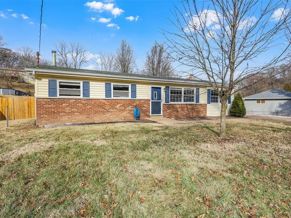 5705 Janet Ln SW, High Ridge, MO 63049