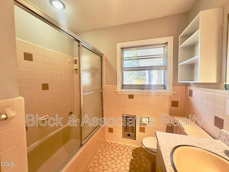405 N Main St — Photo 13