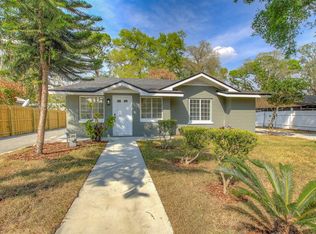 1315 E 1st Ave, Mount Dora, FL 32757